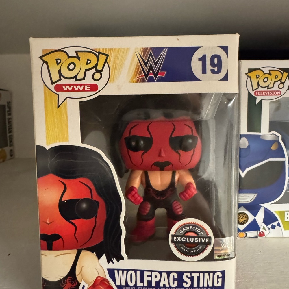 Funko pop toy wolfpac sting Nwo GameStop exclusive #19